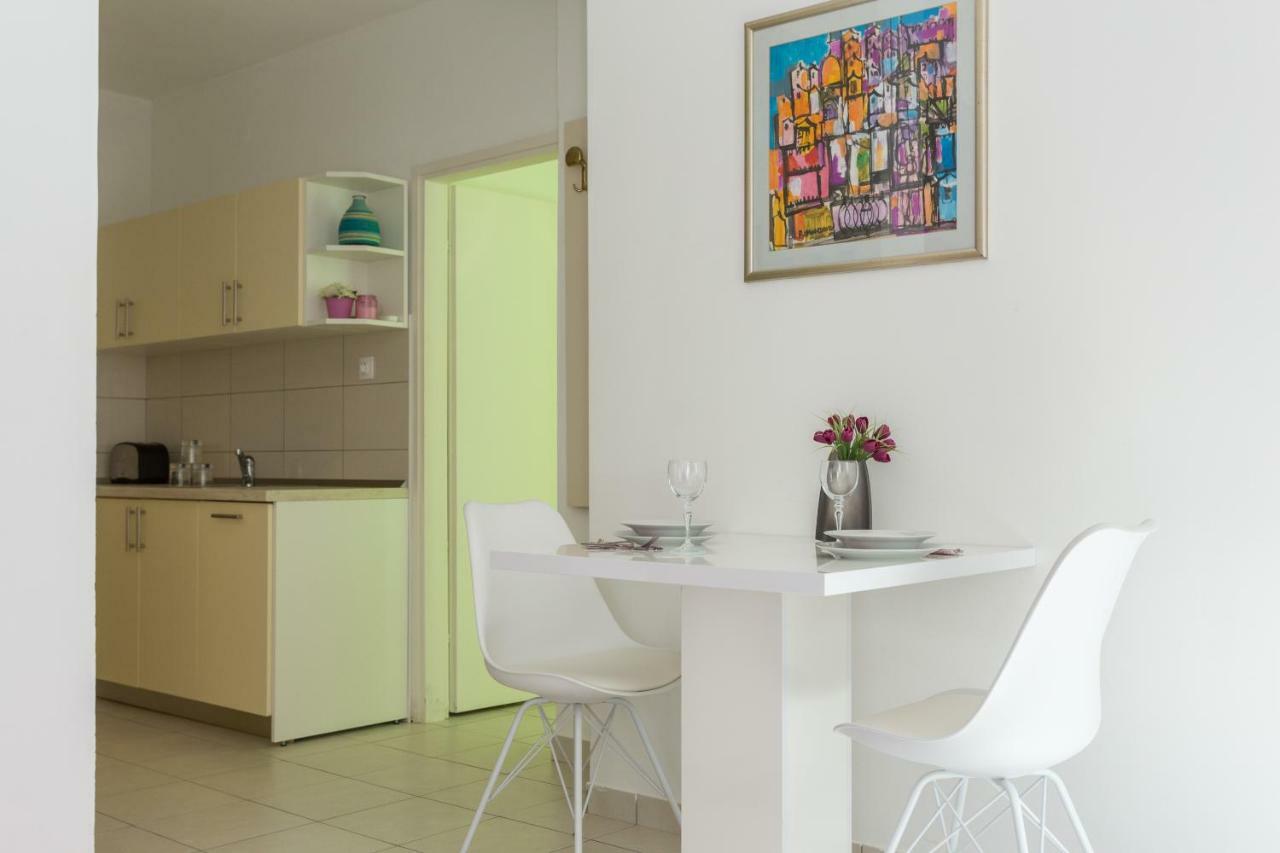 Mara Apartment