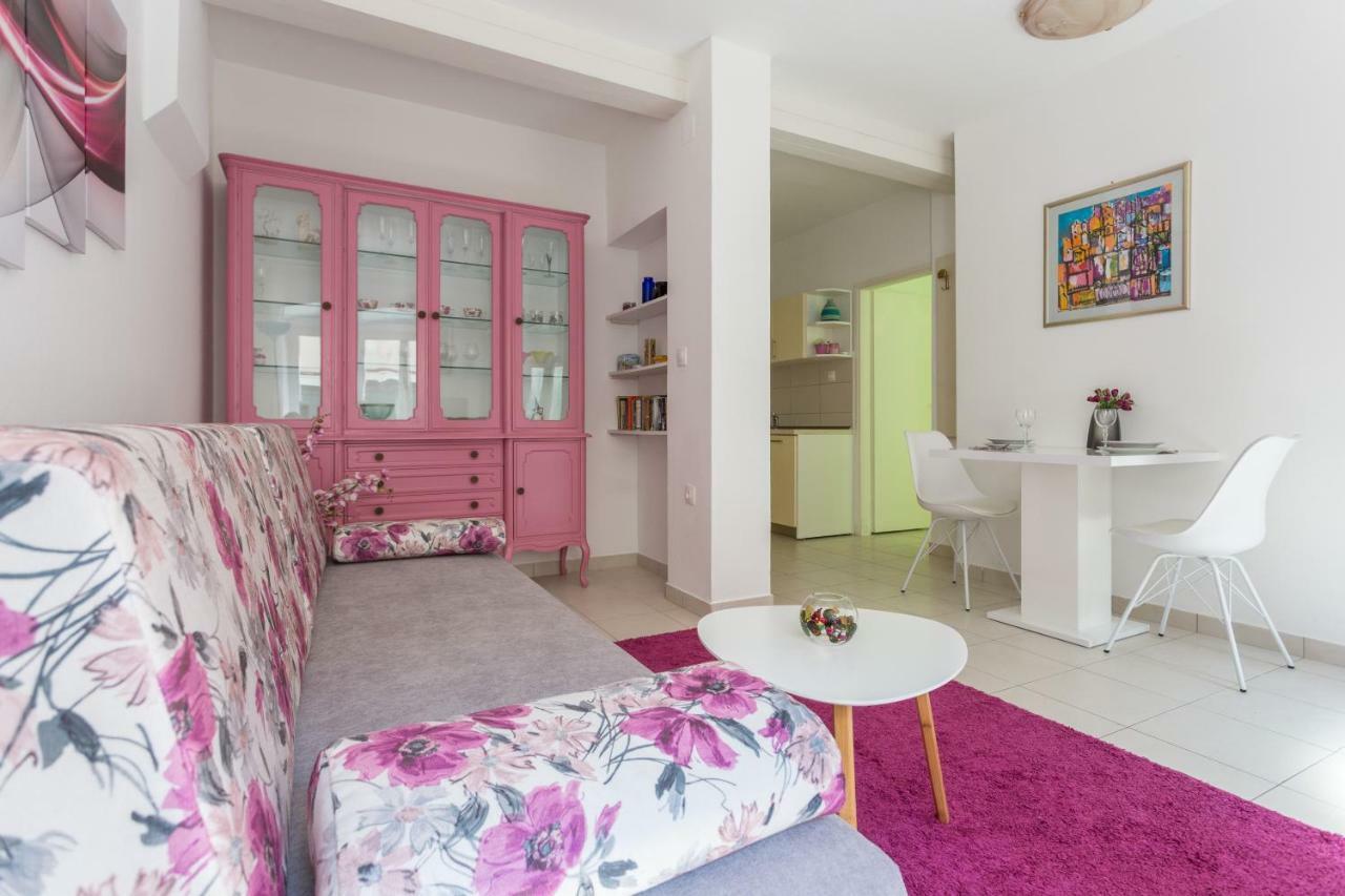 Mara Apartment