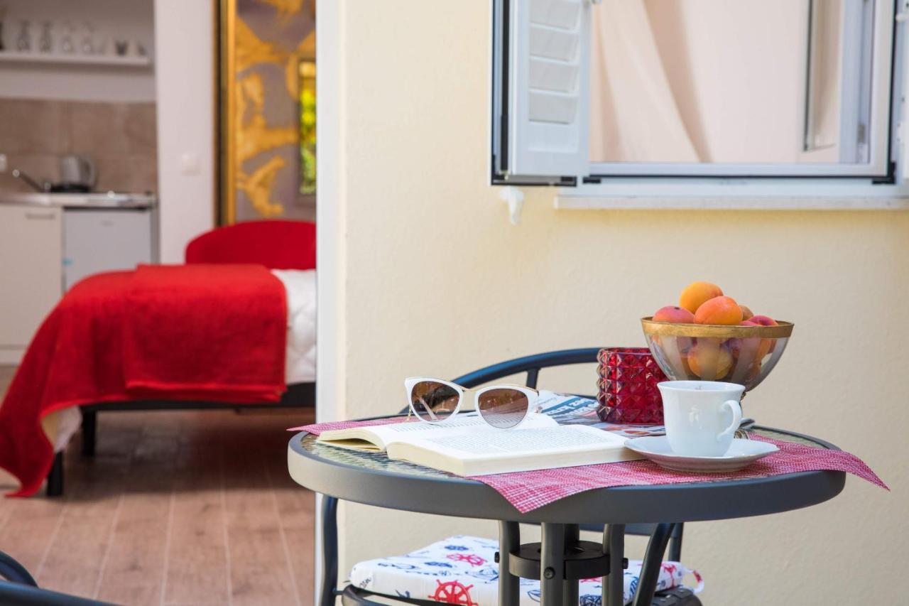 Mara Apartment *